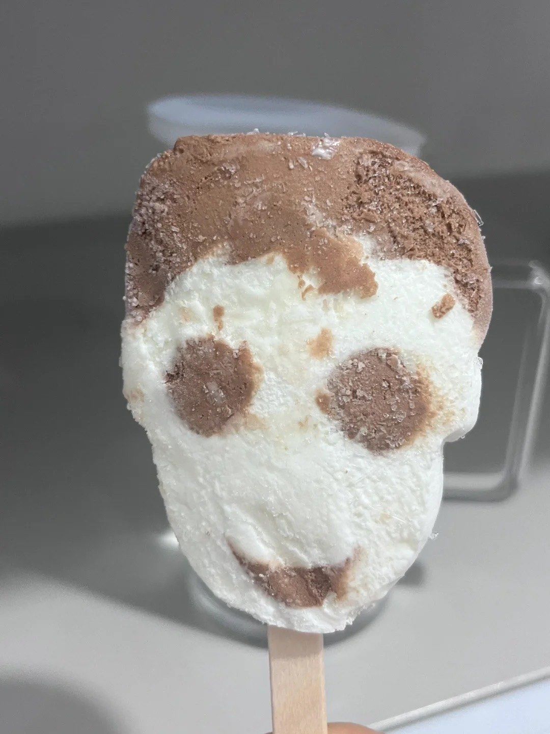 又被娃娃头雪糕吓到了