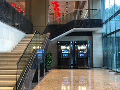-上海佘山世茂艾美酒店