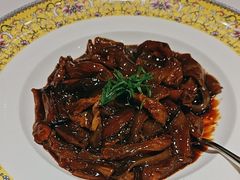 -皇城根·鲁菜济南菜·吊炉烤鸭·炒鸡鱼头(济南旗舰店)