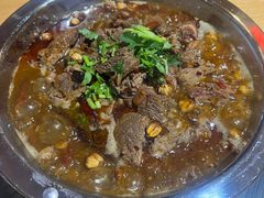 -大众跷脚牛肉馆·非遗传承单位(峨眉山店)