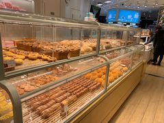 面包甜点陈列柜-好利来(梅江永旺店)