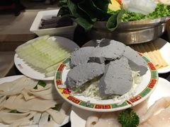 -小天鹅火锅·一线江景洪鼎旗舰店(洪崖洞店)