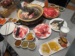 -山焱·炭火自助烤肉(周浦万达店)