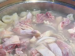 -烹然四季椰子鸡火锅(姚家园万象汇店)