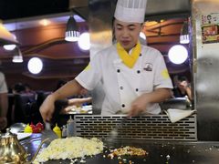 -利昂法式铁板主题餐厅(新奥购物中心店)