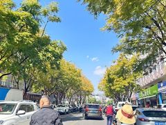 -彝风人家彝族餐厅