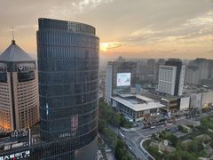 -Hi City·城市之巅