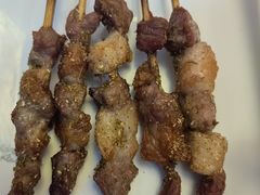 -毛辣果·贵州红酸汤牛肉火锅(西单店)