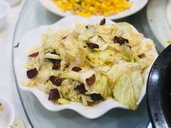 -渝君重庆火锅(嘉宾路店)