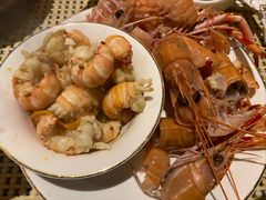 -雍和会海鲜姿造自助(湖东路店)