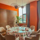 这家港风极致的花胶鸡店真的狂拍三百六十五张才过瘾❗️