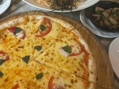 -BISTROFIORE美伊娜(伊犁南路店)