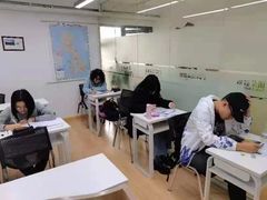 -语朵教育·日韩德法留学(曹杨校区)