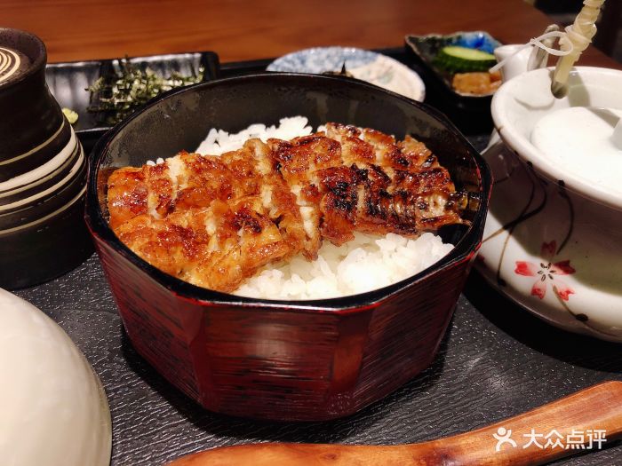 名古屋风味柴鱼渍烤鳗鱼饭