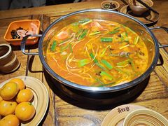 -快活林酸汤鱼鲜品火锅店(甲秀楼店)
