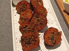 -Efes Turkish & Mediterranean Cuisine 艾菲斯餐厅(陆家嘴店)