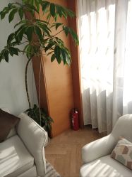 -HEYAN荷妍专业脱毛连锁机构