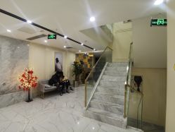 -3AM HAIR SALON染发接发