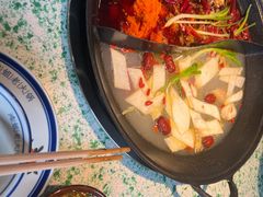 -鸿姐老火锅(疁城新天地店)