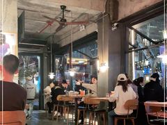 大堂-Devils’ Brewery小恶魔精酿啤酒(武汉天地店)