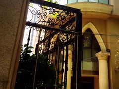 -十号名邸精品酒店（上海音乐学院店）(原复旦五官科医院店)