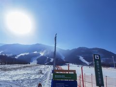 -鳌山滑雪度假区