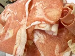 -洞庭洲·防空洞火锅·烧烤·铜锅涮肉(新百广场店)