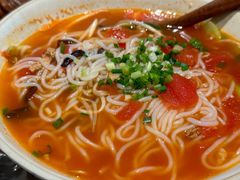 -粉八·云南米线·建水烧烤(常熟路店)