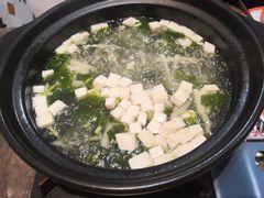 一地眉毛-小龍鳳·港式海鲜打边炉(沙湖路店)