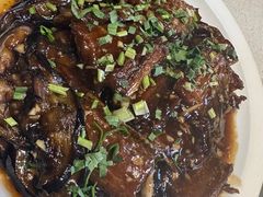 -聚友斋(陶瓷琉璃馆水晶街店)