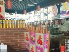 -靠山屯东北农家菜(八龙桥雅苑店)