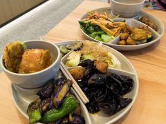 -素满香·全民食养自助(长宁龙之梦店)