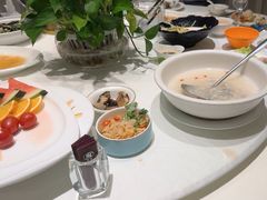 -沪华海鲜大酒楼(南汇店)