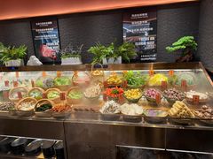 -一绪に和牛寿喜烧(罗湖益田假日店)