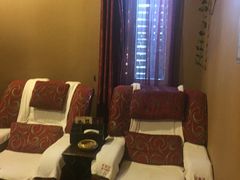 -莱仪堂艾灸经络养生馆(九亭一店)