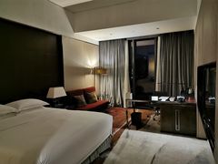 -广州天河希尔顿酒店