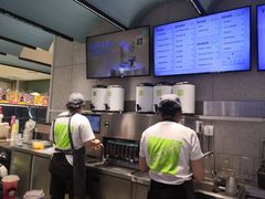 -奈雪的茶(亨特国际广场店)