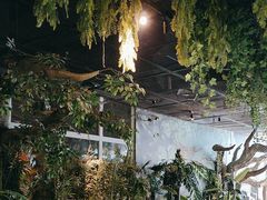 -绿色星球动物主题公园