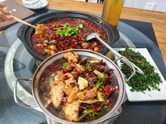-秦扬居特色菜馆(上王村)
