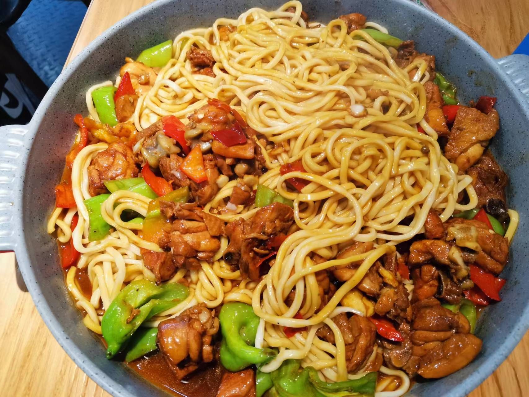 面老怪辣子鸡拌面