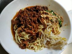 -力香园猪脚米线(金星店)