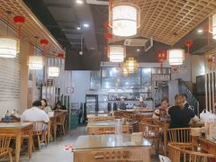 -易老妈蹄花.创于1935(总店)