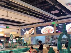 大堂-楼兰古丽·新疆拌面·清真(华阳城店)