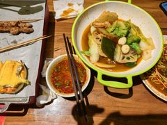 -万记麻辣烫国展总店