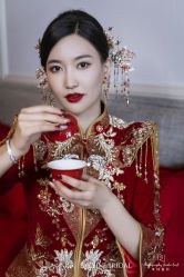 -拉瑞娜LaReine婚纱礼服高级定制