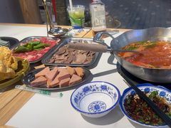 -王奋斗贵州酸汤牛肉火锅