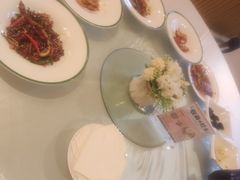 -沁香庭中餐厅·川粤菜(重庆高新假日酒店)