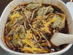 红汤辣馄饨-锡笼记·无锡小笼(常熟万达店)