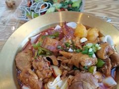 -陕味食族油泼面·小炒盖码面(双榆树店)