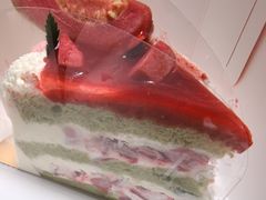 红宝石芭乐奶油蛋糕切角-CloudD'or可露朵蛋糕(1733商业空间店)